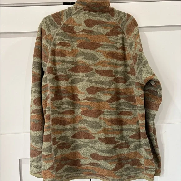 Patagonia men’s better sweater camouflage 1/4 zip